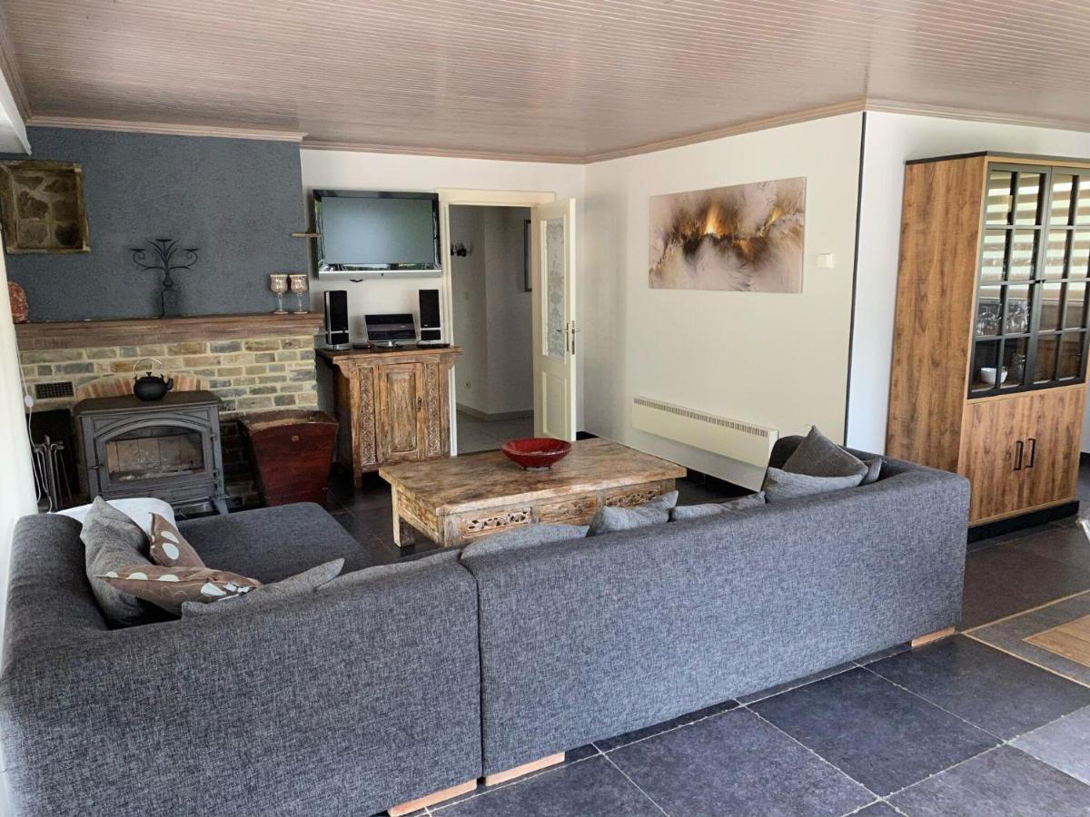 Luxurious Holiday Home With Jacuzzi Filly ภายนอก รูปภาพ
